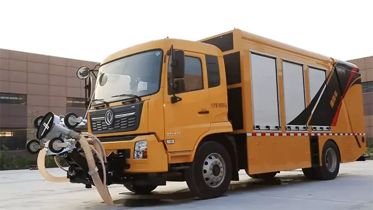 标线清除车