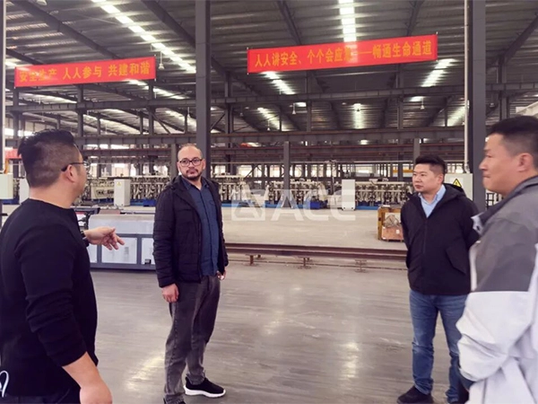 非洲客户到访亚建科技有限公司