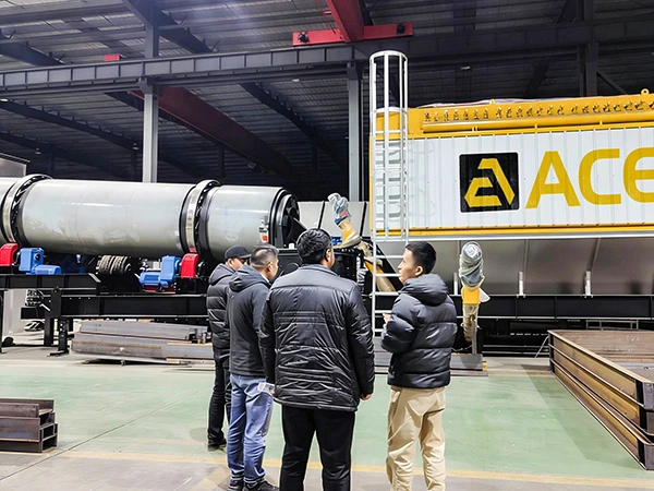 塔吉克斯坦客户到访亚建科技有限公司